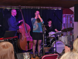 Camonblue-20140627-213044-55