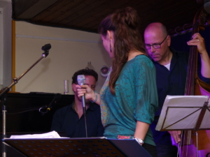 Camonblue-20140627-220032-62