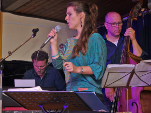 Camonblue-20140627-221418-70