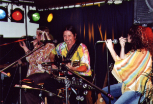 Double-Trouble-2005-25
