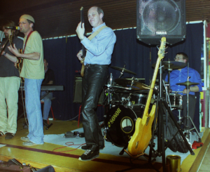 030411-Livingroom-09
