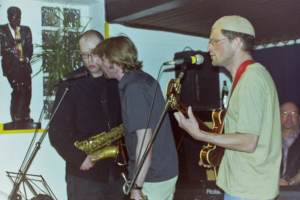 030411-Livingroom-10
